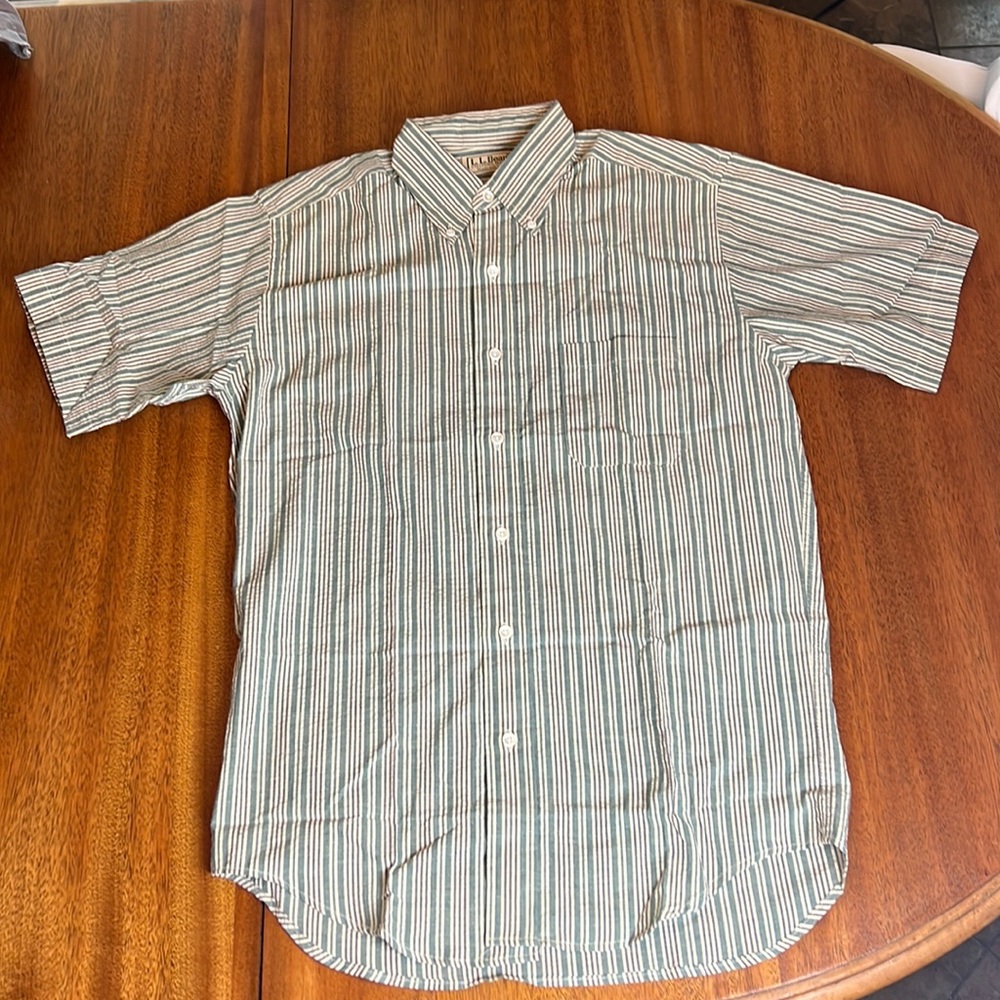 New LL Bean Green Striped Seersucker short sleeve Button Down